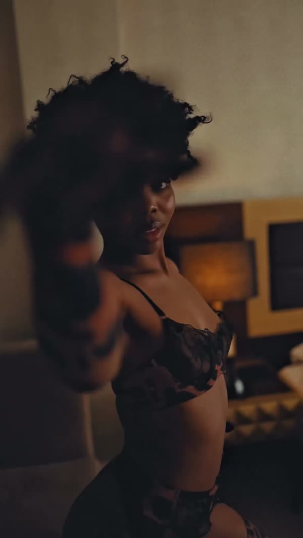 Boudoir reel